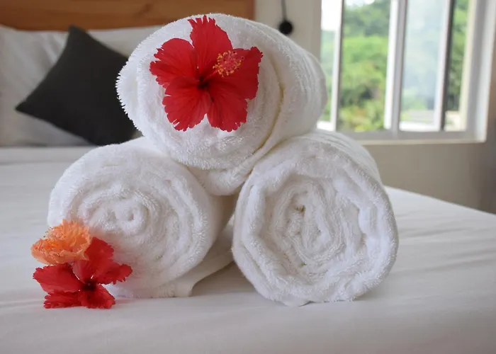 Lagati Self-catering Seychelles Takamaka